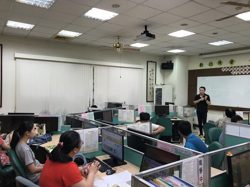 威力導演影音剪輯初階班-封面照