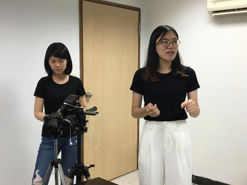 牌友任君挑-攝影篇-封面照