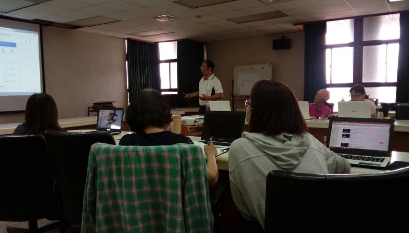 網路行銷自己上-封面照