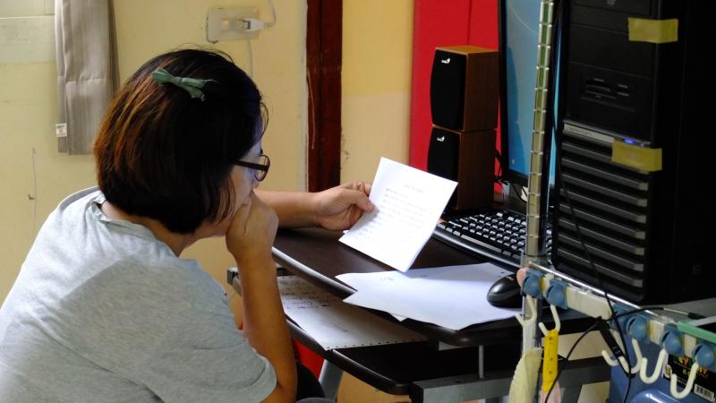 馬里光DOC開設「天空我的家-聲音地景」課程，學員正在努力背誦講稿。