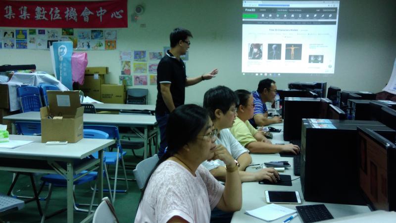 黃老師很用心的教學分享  看學員認真學習就明瞭