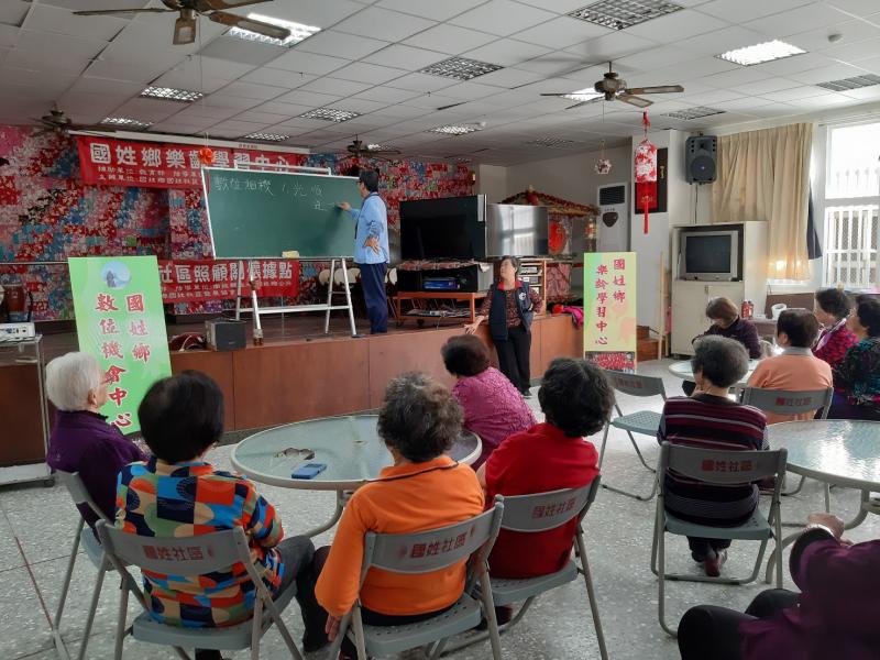 學app大家來拍照-封面照