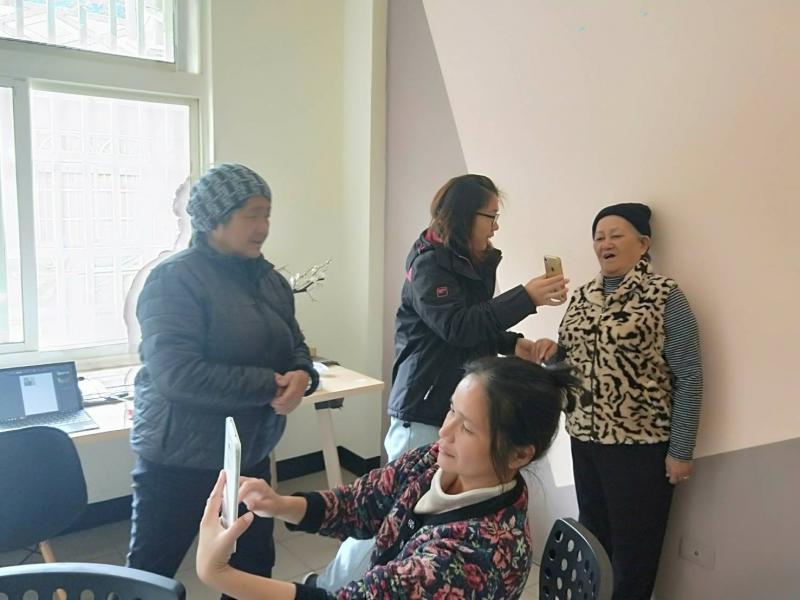 馬克杯杯說故事-封面照