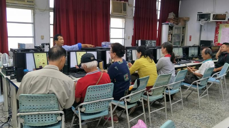 全班一起上課狀況