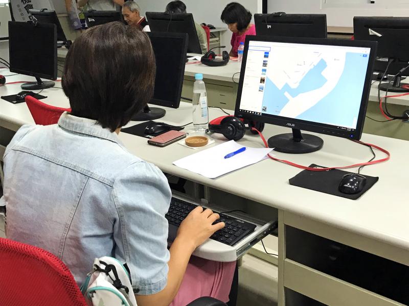 插圖繪部落-封面照