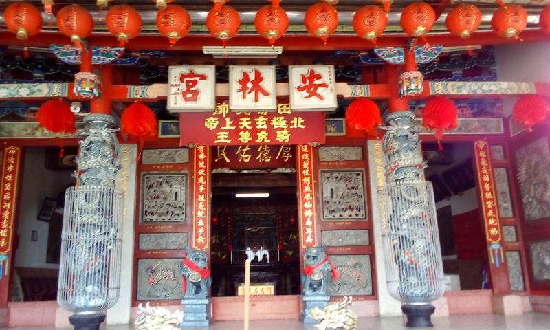 上林社區當地的廟宇-安林宮,保佑人民安康.學會基本架構圖,期待能越拍越好!