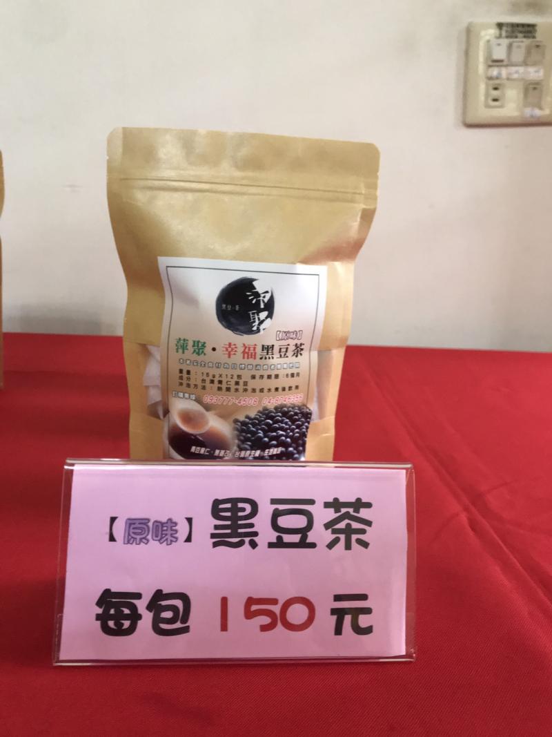 學員自己做的立牌擺攤