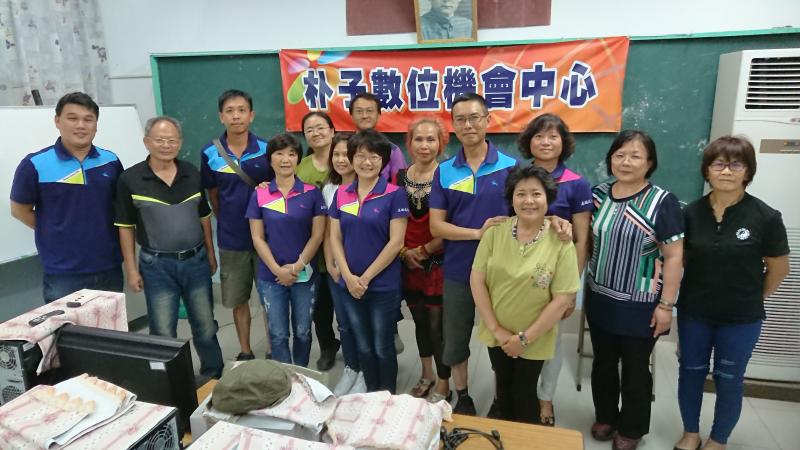 達人實務輕鬆學：簡報自我展現-封面照