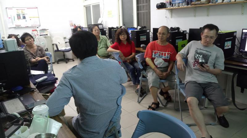 學員與講師互動中