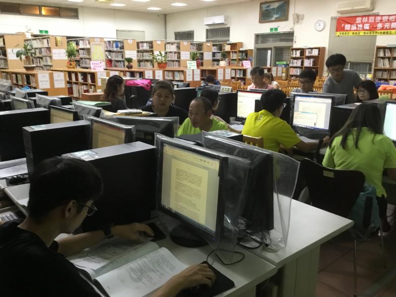 麥寮鄉民電腦軟體應用技術士考照班初階-封面照