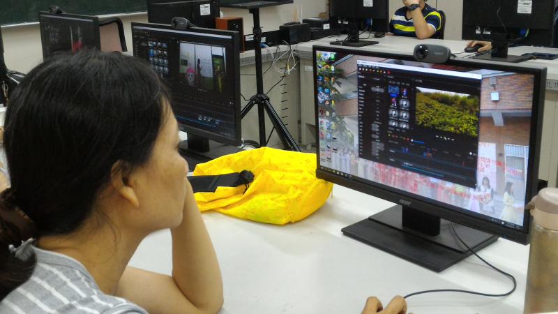講師指導討論課程後，影音剪輯