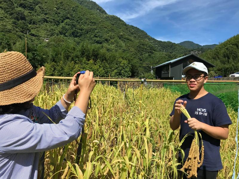 部落青少年體驗在地傳統食物
