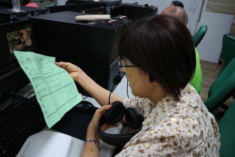 為了追求最完美的結果，其實是補充現場收音的不足，我們還有對白錄音