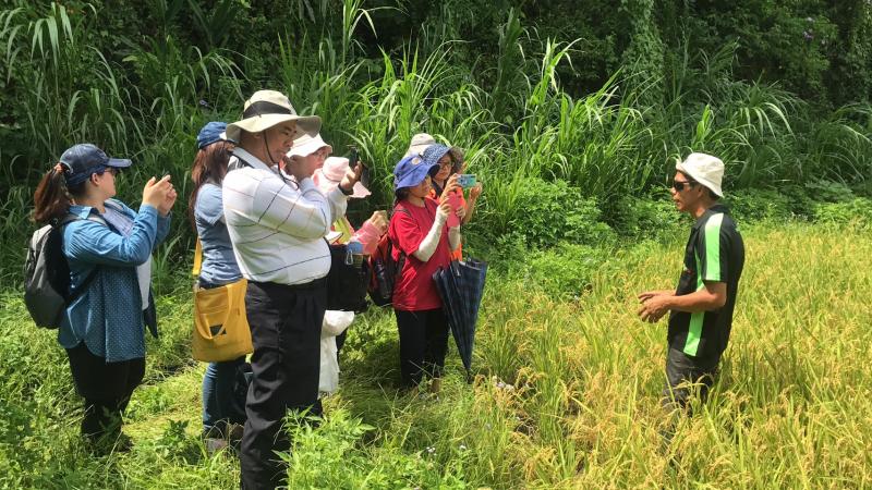 出外景與石虎米發起人林義雄理事長合照
