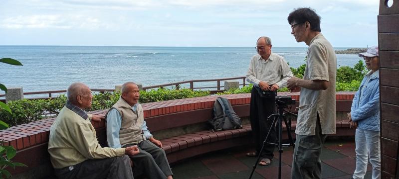 2位超過90歲的耆老回憶70年前石滬捕魚經驗