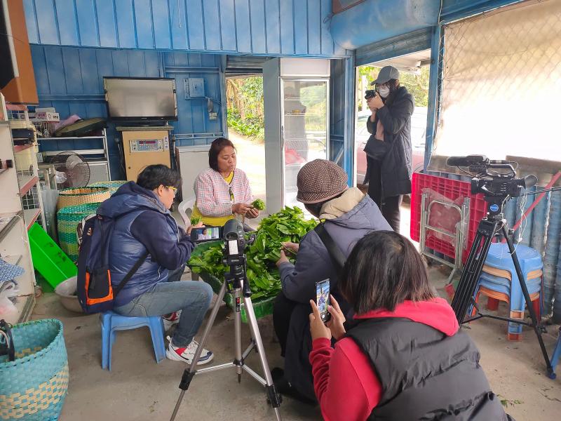 實機練習，東源部落山蘇職人行銷影片拍攝。