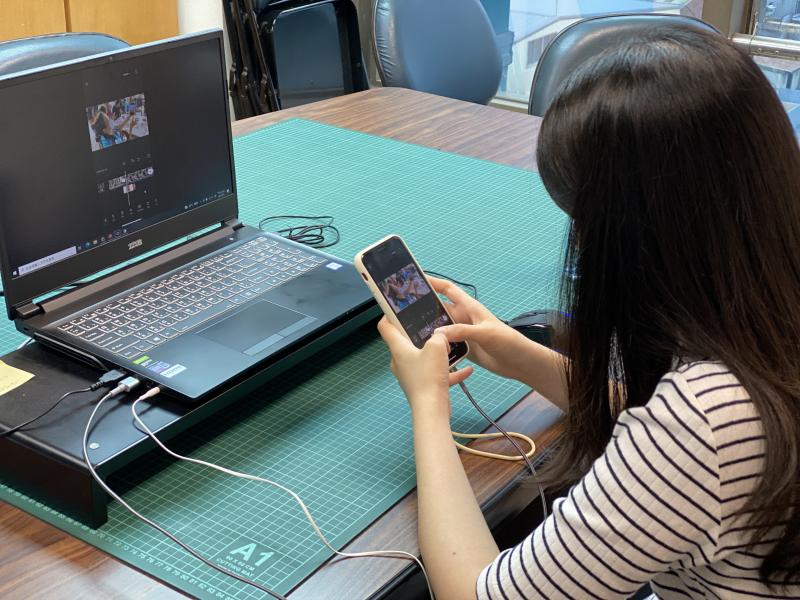 影片剪輯透過實際操作，輕鬆又明瞭，因此講師利用教學過程也編輯今天影片成果。