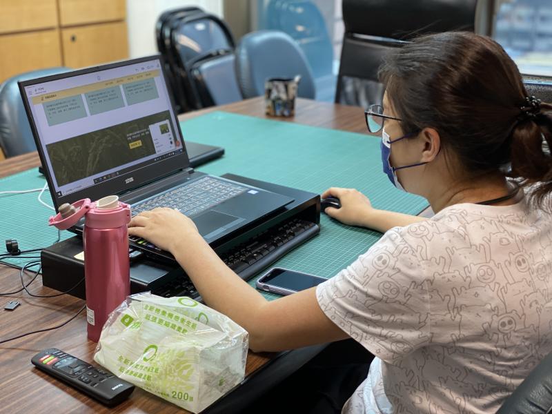 講師就網頁編輯商品的部分，提供多款編輯方式，利於學員挑選操作。