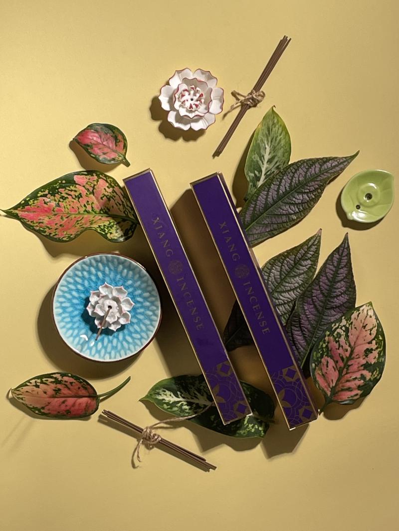 沉香木線香拍攝，經過巧思構圖完成後，就這樣完成啦