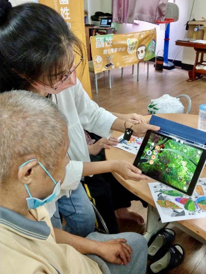 Quiver 3D AR的著色和增強實境結合為年長者和殘障人士帶來了更多參與、創造和互動的機會，也為他們提供了一種嶄新的娛樂和學習方式。ppuuui