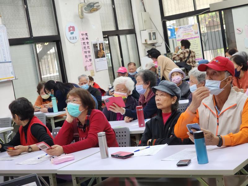 讓民眾了解e政府的應用