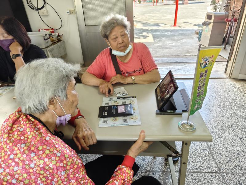 平板好好用，就跟看電視一樣讚