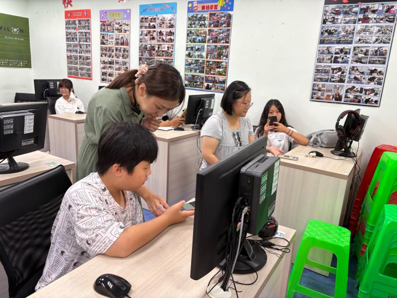 雲端實務應用課程旨在幫助學員掌握雲端技術的基本概念及其實際應用。