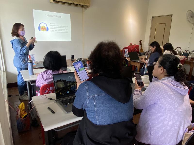 聲音自媒體新鮮事-封面照