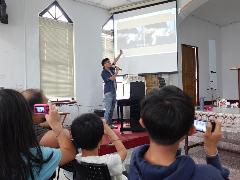 體驗二手數位相機操作，並實際拍攝，