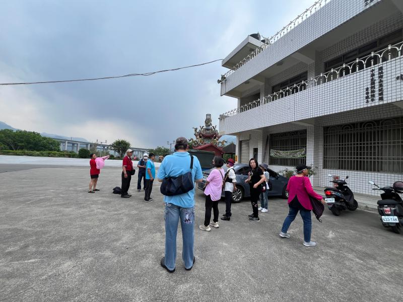 地點是在福龜北玄宮~給學員親自拍照練習完成自己的作品.