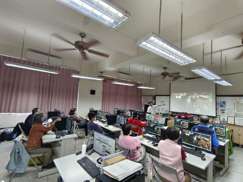 講師分享空拍影片的運鏡技巧