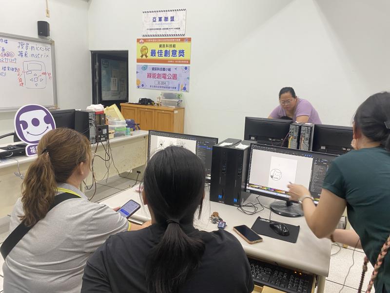 自主學習亦可成為小小創客唷