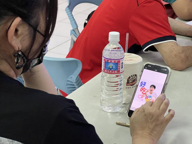 大家對創作貼圖的興趣大增，紛紛發想屬於自己風格的角色設計。