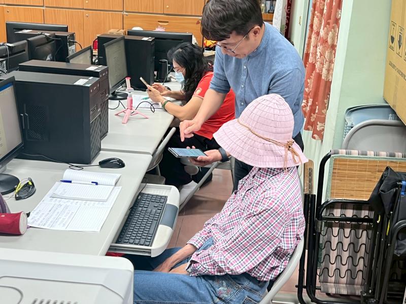 手機下載chatGPT軟體