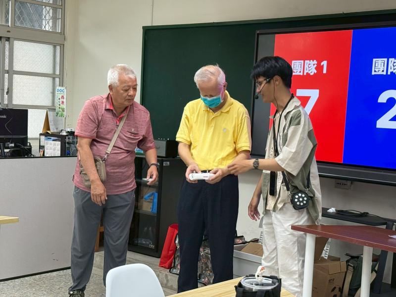 無人機操作實作，透過比賽形式提升學習動機