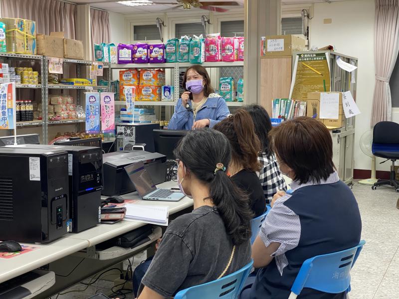 社群行銷新魔法-高效製作文案-封面照