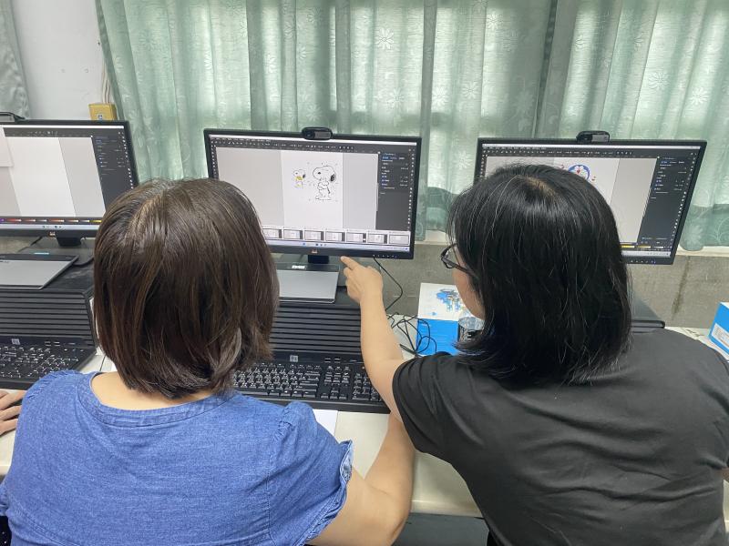 每個人的理解程度不一樣,學員間互想幫忙是不可少的