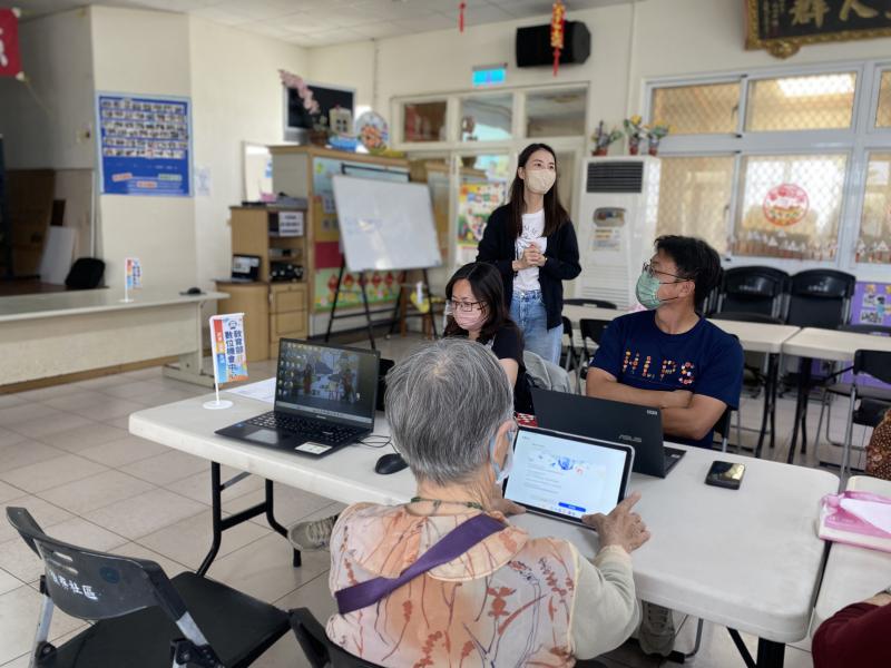 速成設計一次學會線上設計工具-封面照