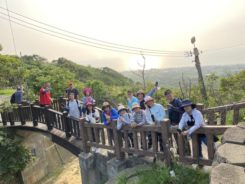 數位攝影 — 通霄淺山原生植物誌-封面照