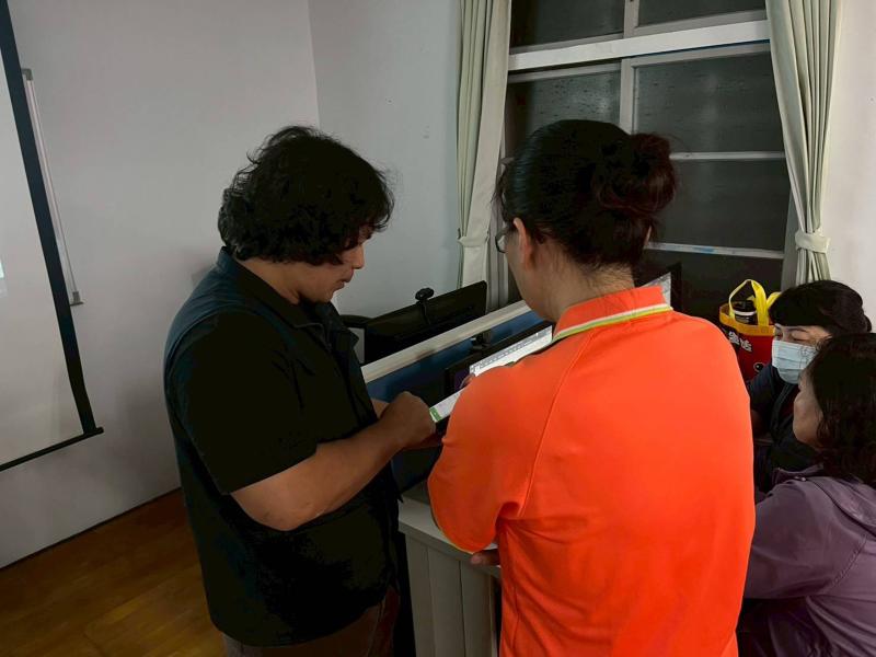 講師各別為學員解惑