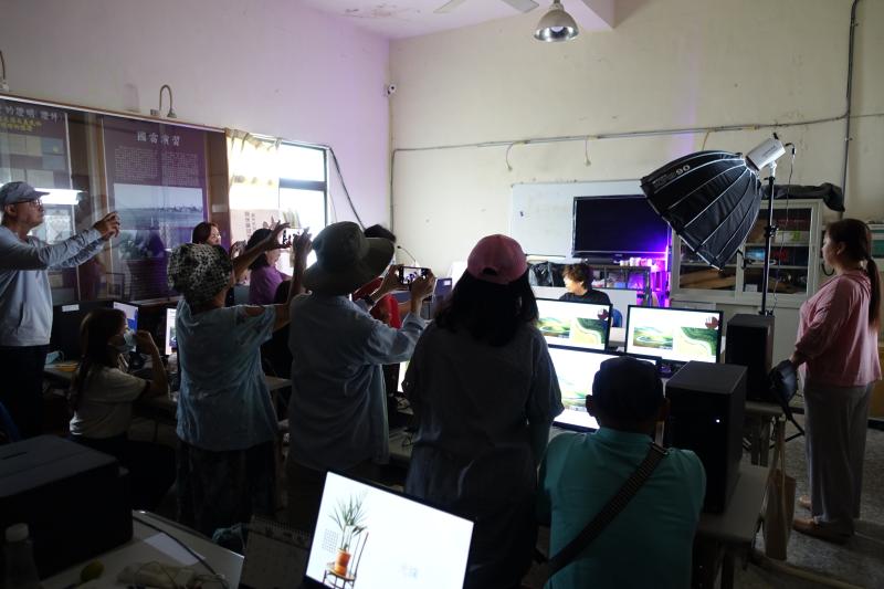 善用手邊的燈光、光線與鏡頭語言，提升影片的質感