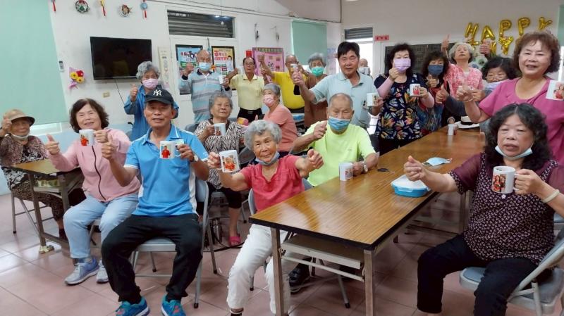 完成自己專屬的馬克杯