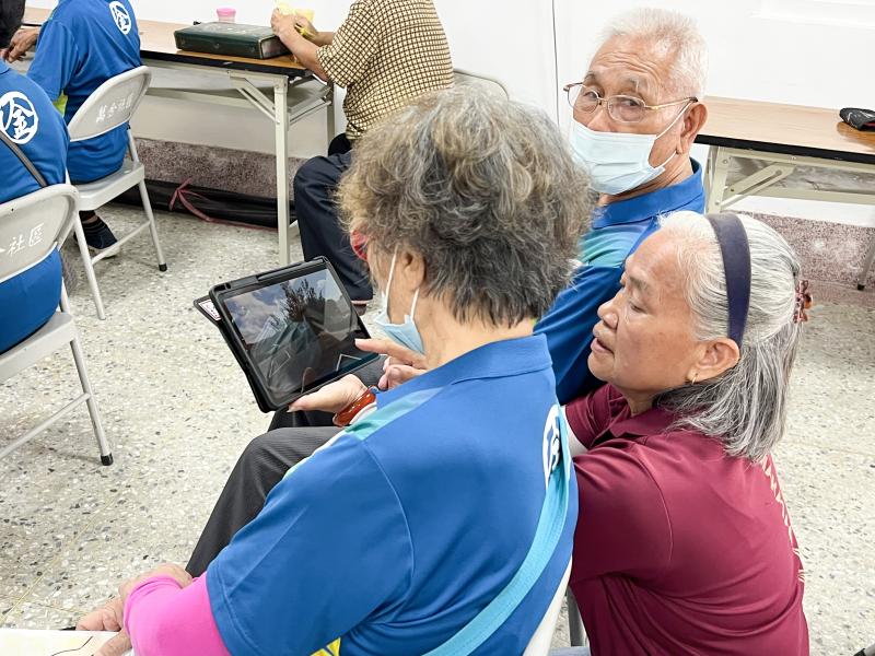 教堂裡的秘密：360度虛擬導覽-封面照