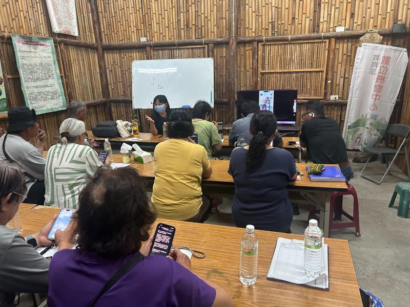 生活好夥伴.手機AI應用趣-封面照