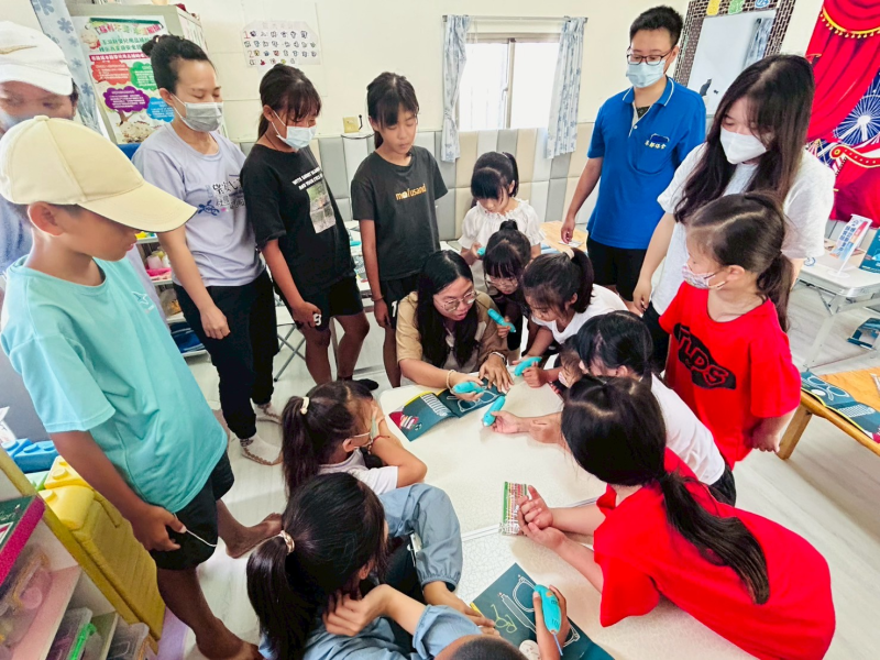 筆尖上的立體奇蹟-封面照