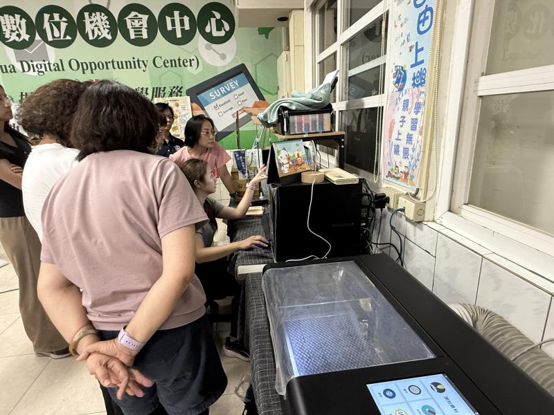 認識雷雕機的操作方式