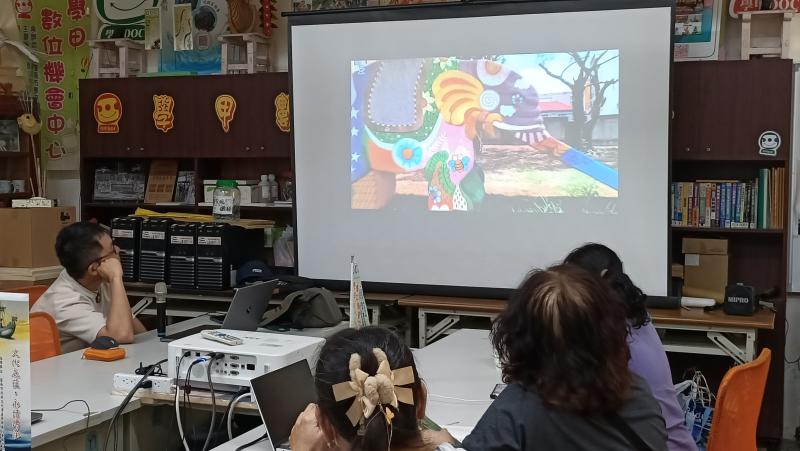 鼓勵學員製作1分鐘內的短影音，課程結束前觀看各位學員作品