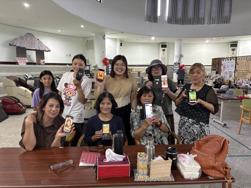 學員們開心學習