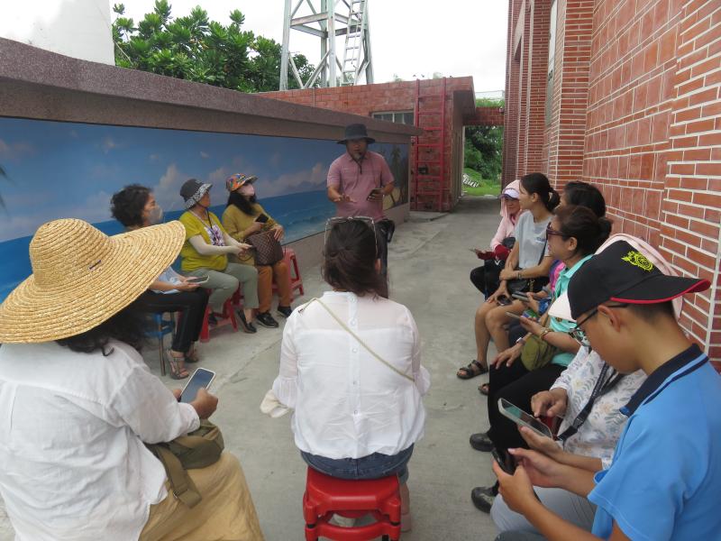 用攝影推動社區創新-封面照