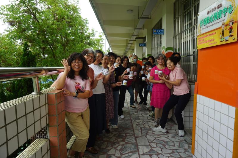 透過自己創意編排，印製成獨一無二作品，令人印象深刻。